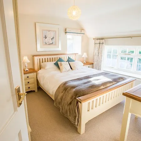 Stay In Westow Room photo