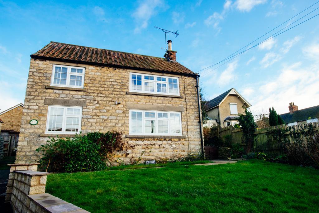 Holiday home In Westow